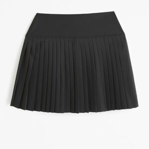Abercrombie NWOT pleated YPB tennis skirt Size Medium
